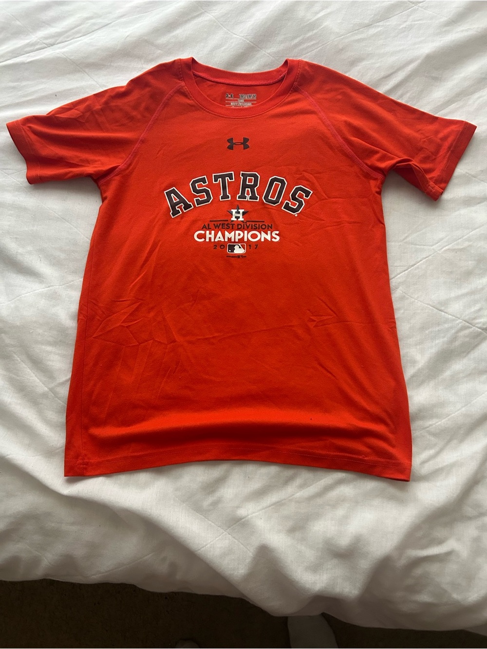 Under Armour Red Crewneck Performance Tee